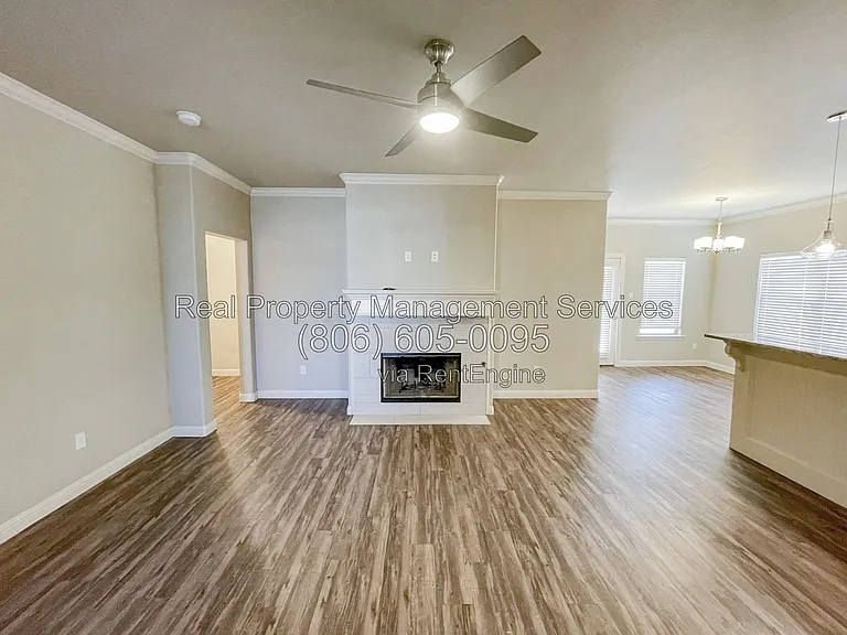4907 Jarvis St — Photo 2