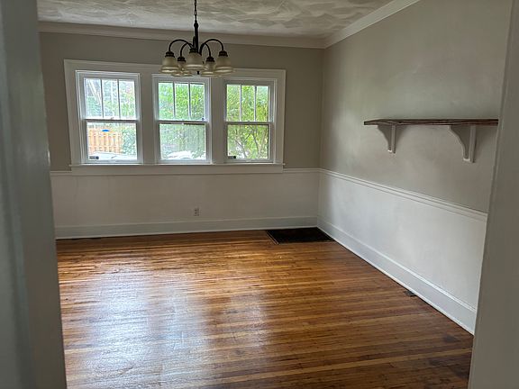 3rd image of 4801 Broadway St #636