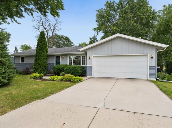 168 Maria Ln, Fond Du Lac, WI 54935