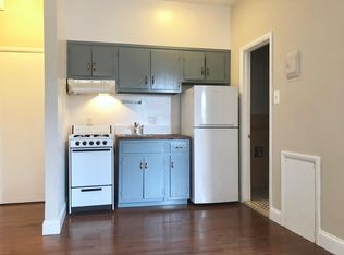 320 Constitution Ave NE #10493390, Washington, DC 20002