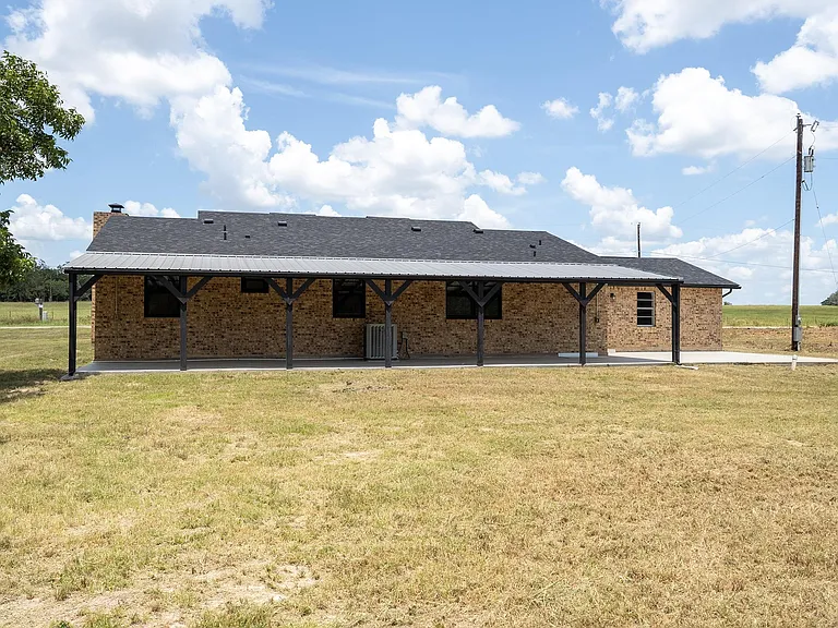 375 Brown Rd — Photo 19