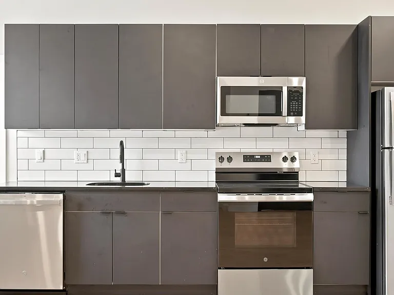 5001 Frankford Ave — Photo 8