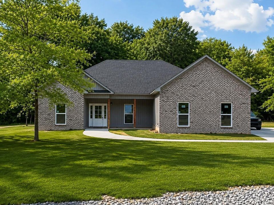 1st image of 62 Riverview Dr