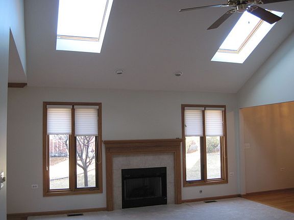 4th image of 10409 San Luis Ln