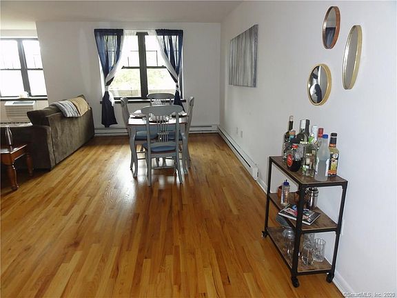 3rd image of 500 Newfield Ave APT 4C