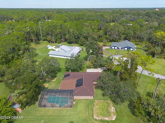 4th image of 236 Whippoorwill Ln