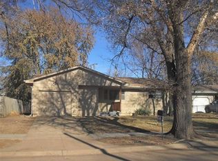 211 Hartland Ave, Salina, KS 67401