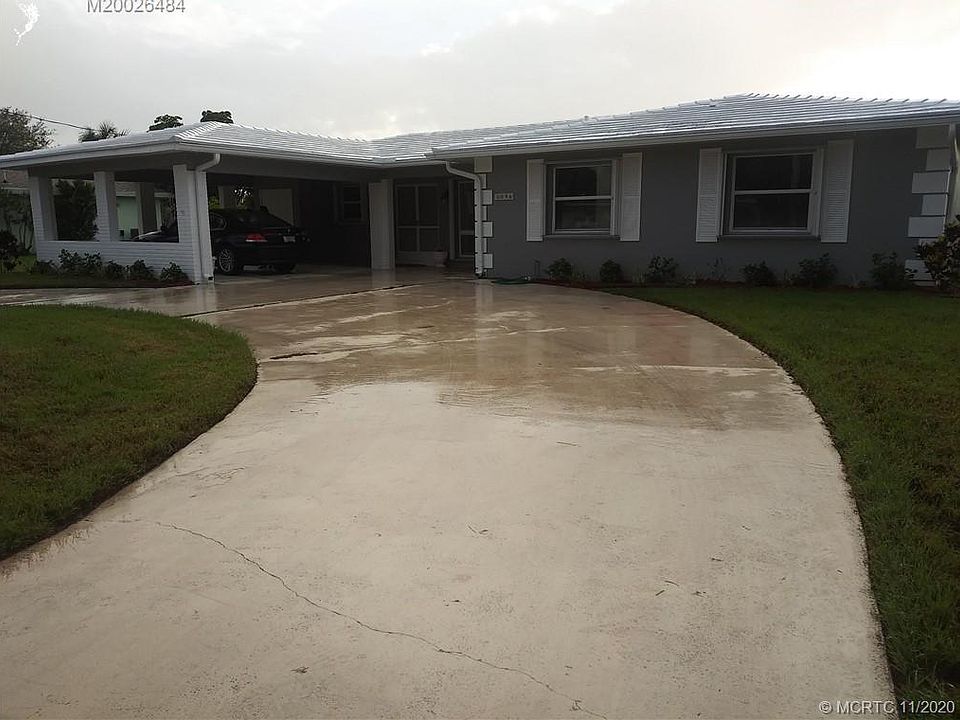 1st image of 3096 SE Overbrook Dr