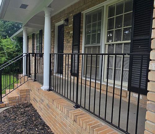 3rd image of 2902 Highbrook Ct
