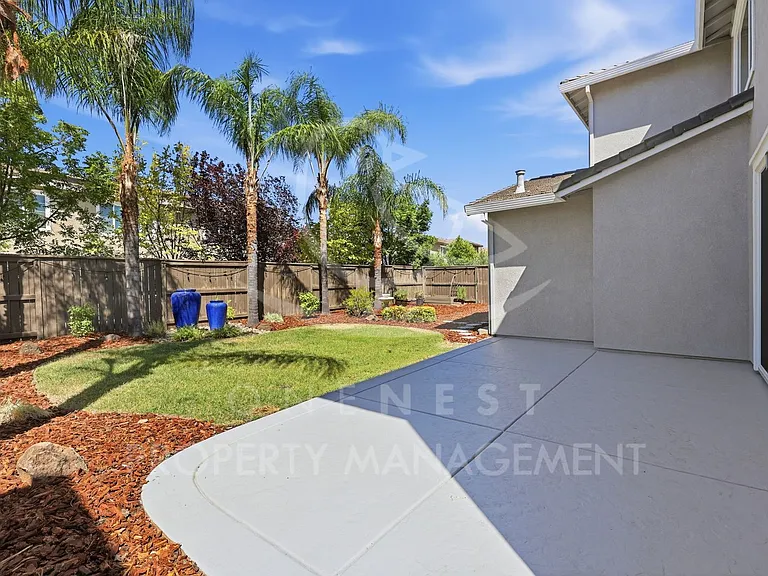 2127 Ranch View Dr — Photo 39
