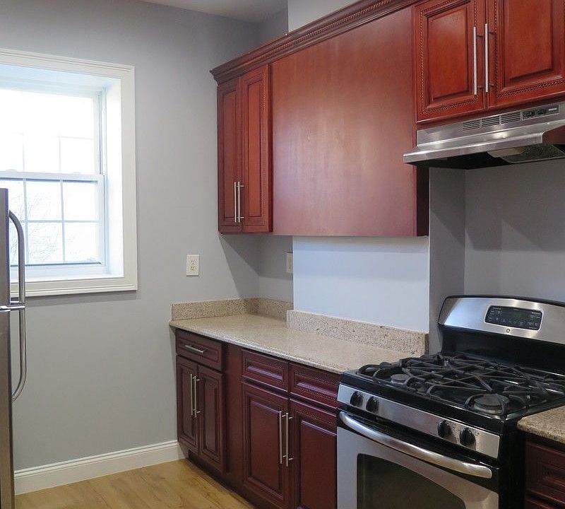 1st image of 625 Nostrand Ave #2L
