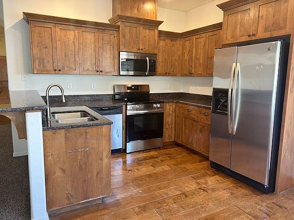 5th image of 8896 W Shoup Ave