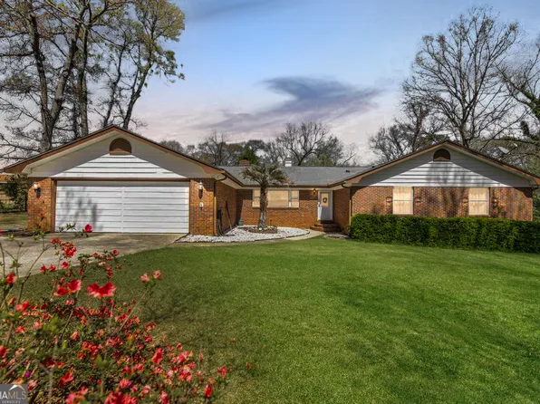 1710 Green St, Warner Robins, GA 31093