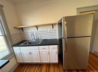 18 Innis Ave, Poughkeepsie, NY 12601