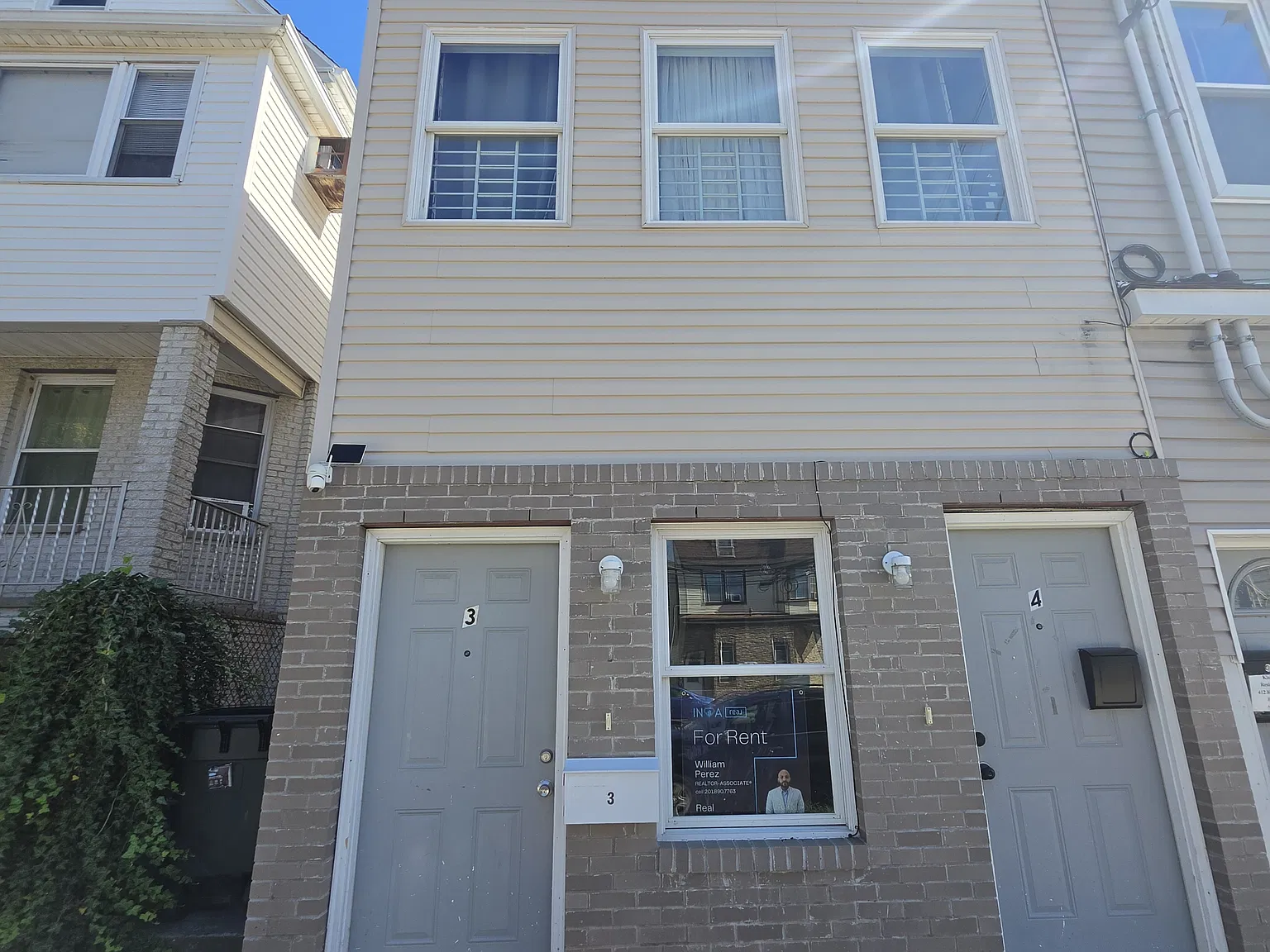 2 bed, $2,000 — Photo 2