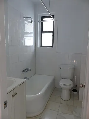 Rented by Immac Realty | media 14