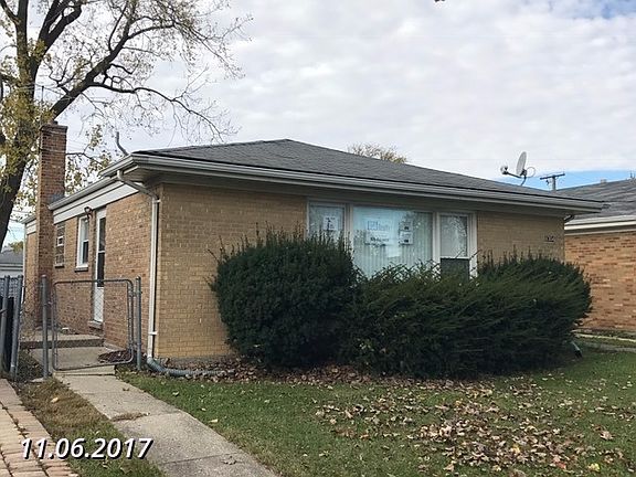 4th image of 8304 Trumbull Ave