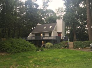 459 All Angels Hill Rd, Hopewell Junction, NY 12533