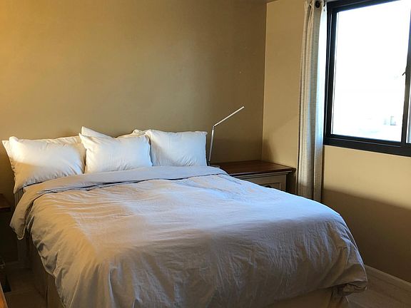loft (half wall)