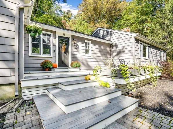 15 Conant St, Acton, MA 01720