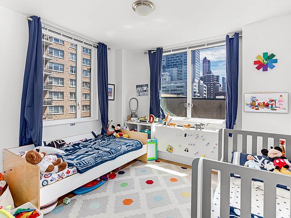3rd image of 401 E 80th St #6G
