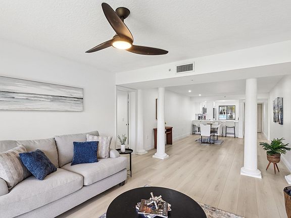 3rd image of 1601 Marina Isle Way APT 101