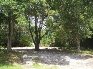114 NW 8th St #116, Oak Island, NC 28465