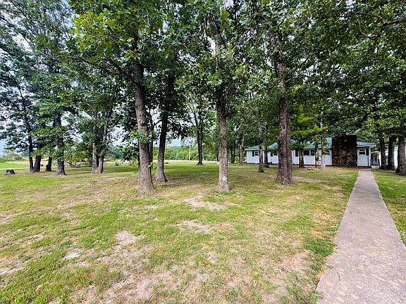 3rd image of 4720 State Highway 39