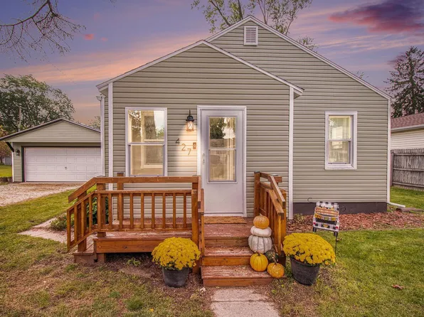 427 E Omer Ave, Mishawaka, IN 46545