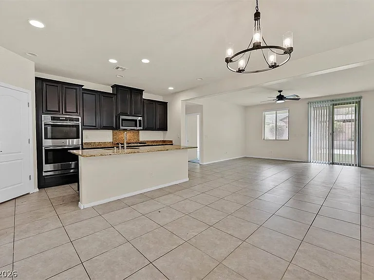 7360 Rainford St — Photo 5