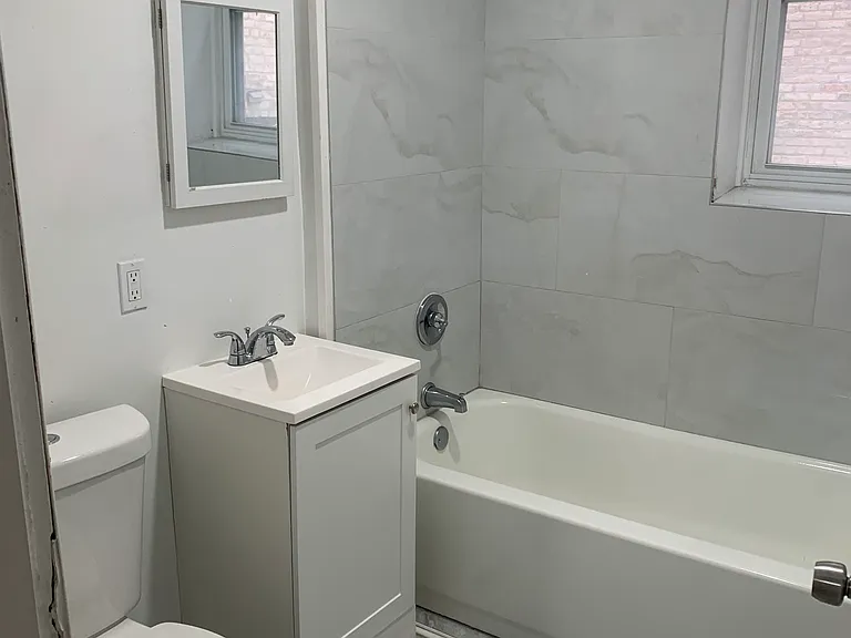 330 E 23rd St #4A — Photo 10
