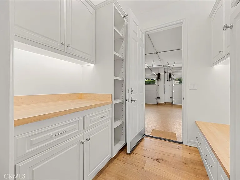 2309 Skyline Dr — Photo 29