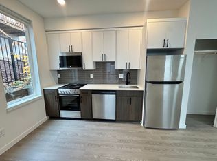 3727 S Hood Ave #14, Portland, OR 97239