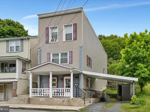 320 E Bacon St, Pottsville, PA 17901