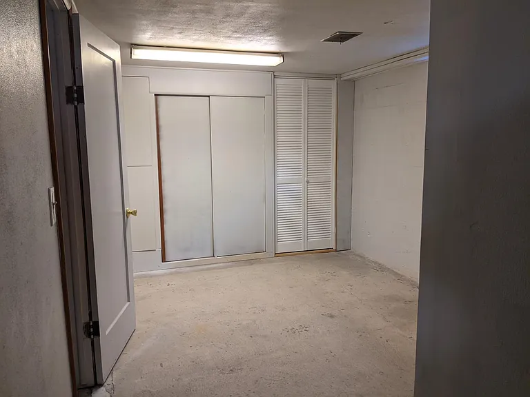 862 S 4th Ave — Photo 23