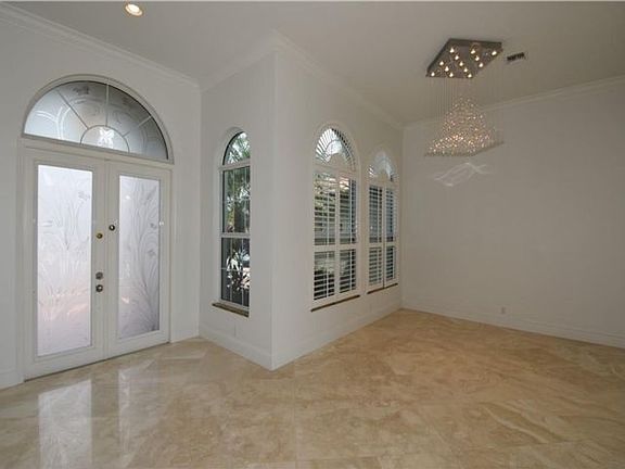 5th image of 2577 Eagle Run Ln