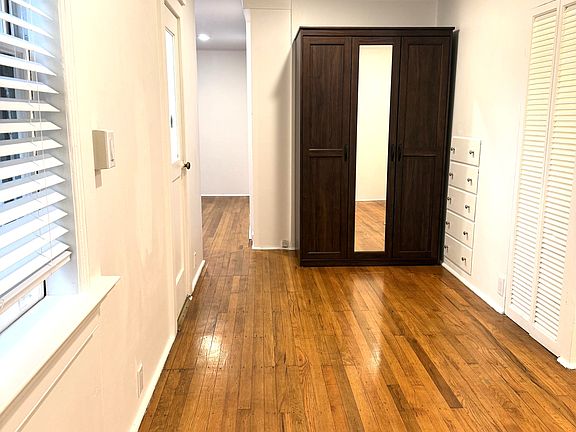 5th image of 1732 A Grant Ave #A