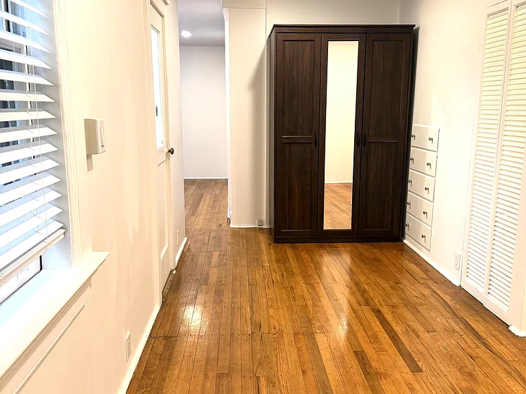 1732 A Grant Ave #A — Photo 5