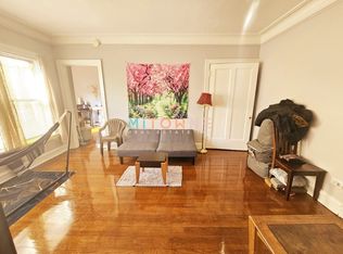 6800 N Ashland Blvd #2, Chicago, IL 60626