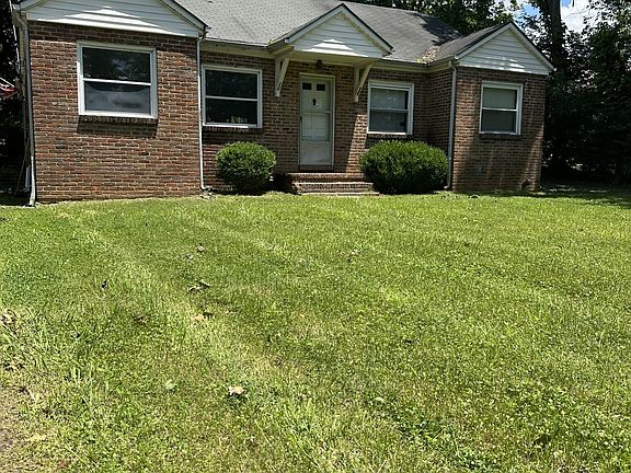 2nd image of 328 Willow Hts