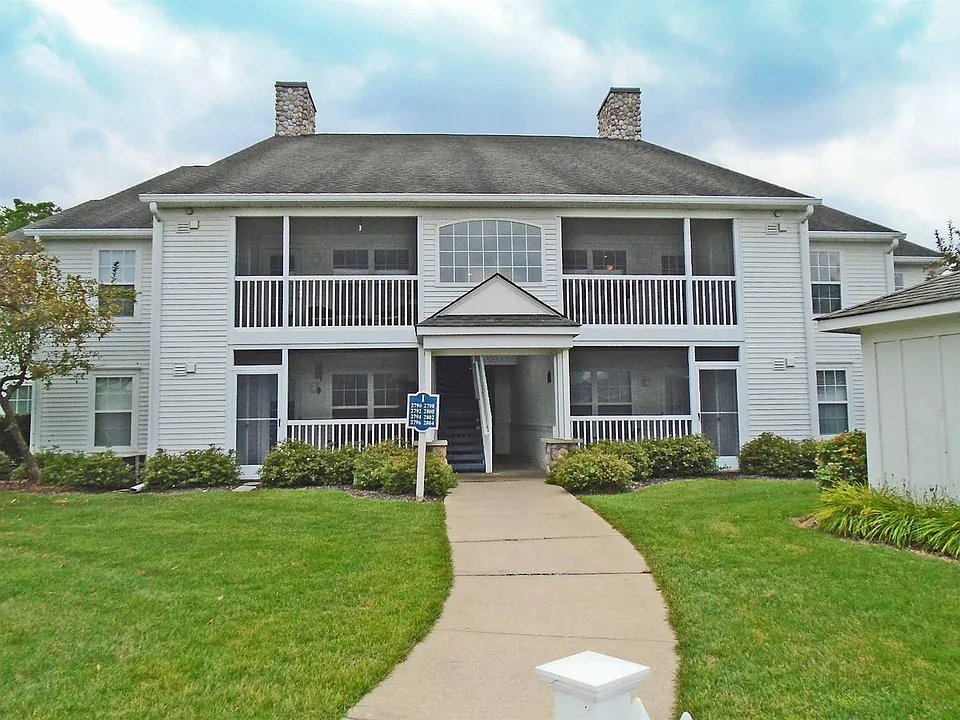 2800 S Knightsbridge Cir