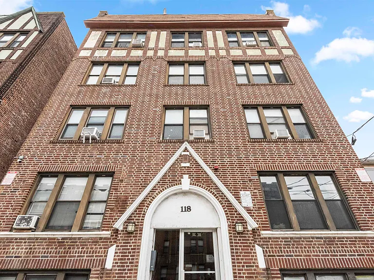 118 Corbin Ave #303 — Photo 16