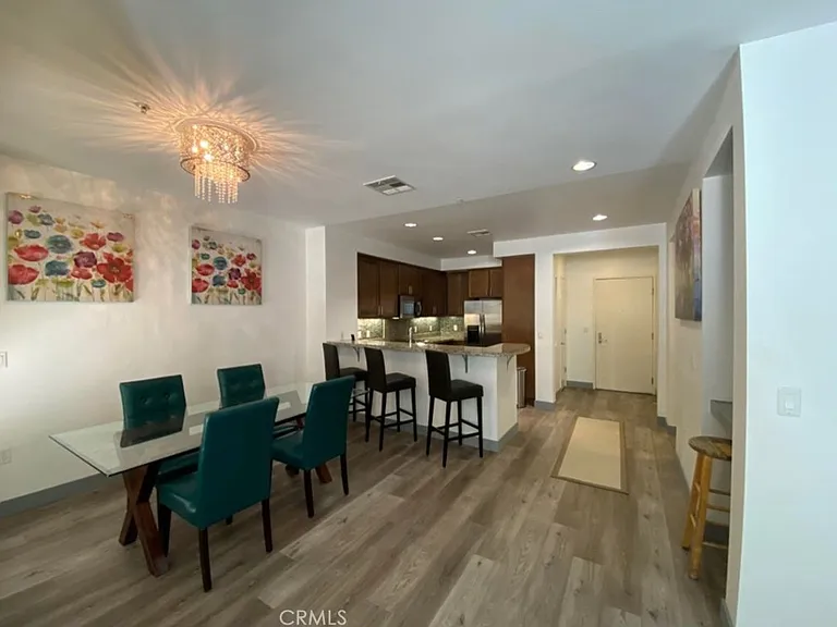 21301 Erwin St — Photo 7