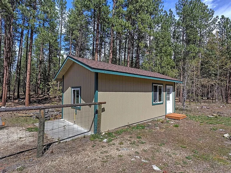 4020 Wakantanka Way — Photo 39