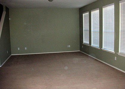 2nd image of 104 Robin Ln