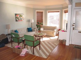 2718 N Mozart St #1, Chicago, IL 60647