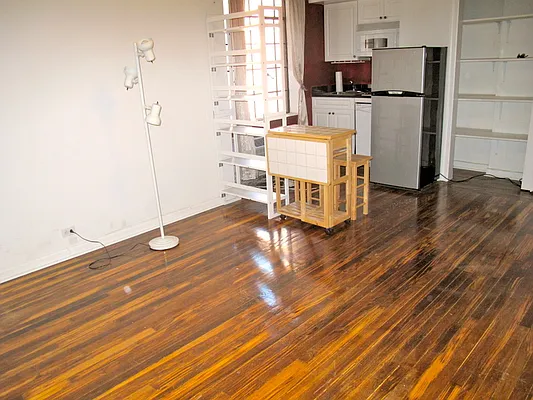 Rented by Chartwell Forest Hills Realty | media 8