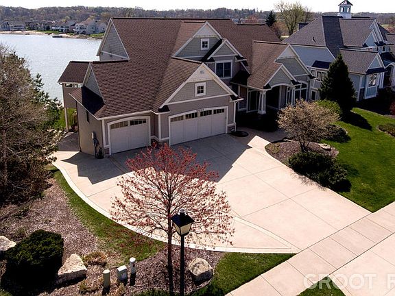 4th image of 5684 Nelson Dr