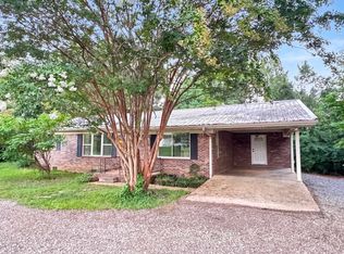 422 W Main St, Adamsville, TN 38310