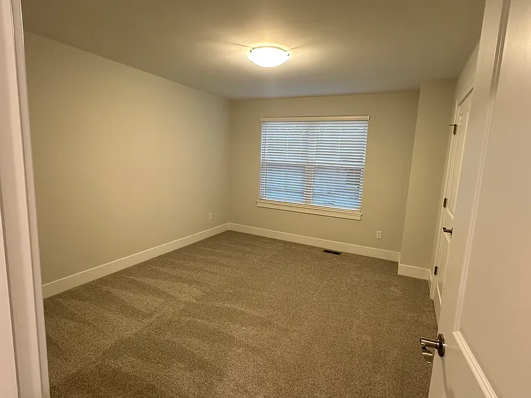 30017 Center St #15 — Photo 14